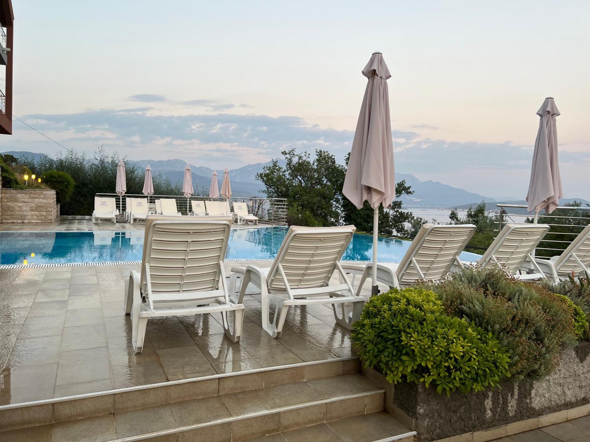 Acacia Hill B8 Διαμέρισμα Ðenovići Εξωτερικό φωτογραφία
